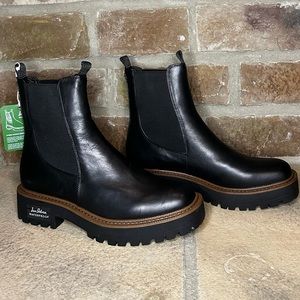 NWT Sam Edelman Laguna Chelsea Boot Black Size 8.5